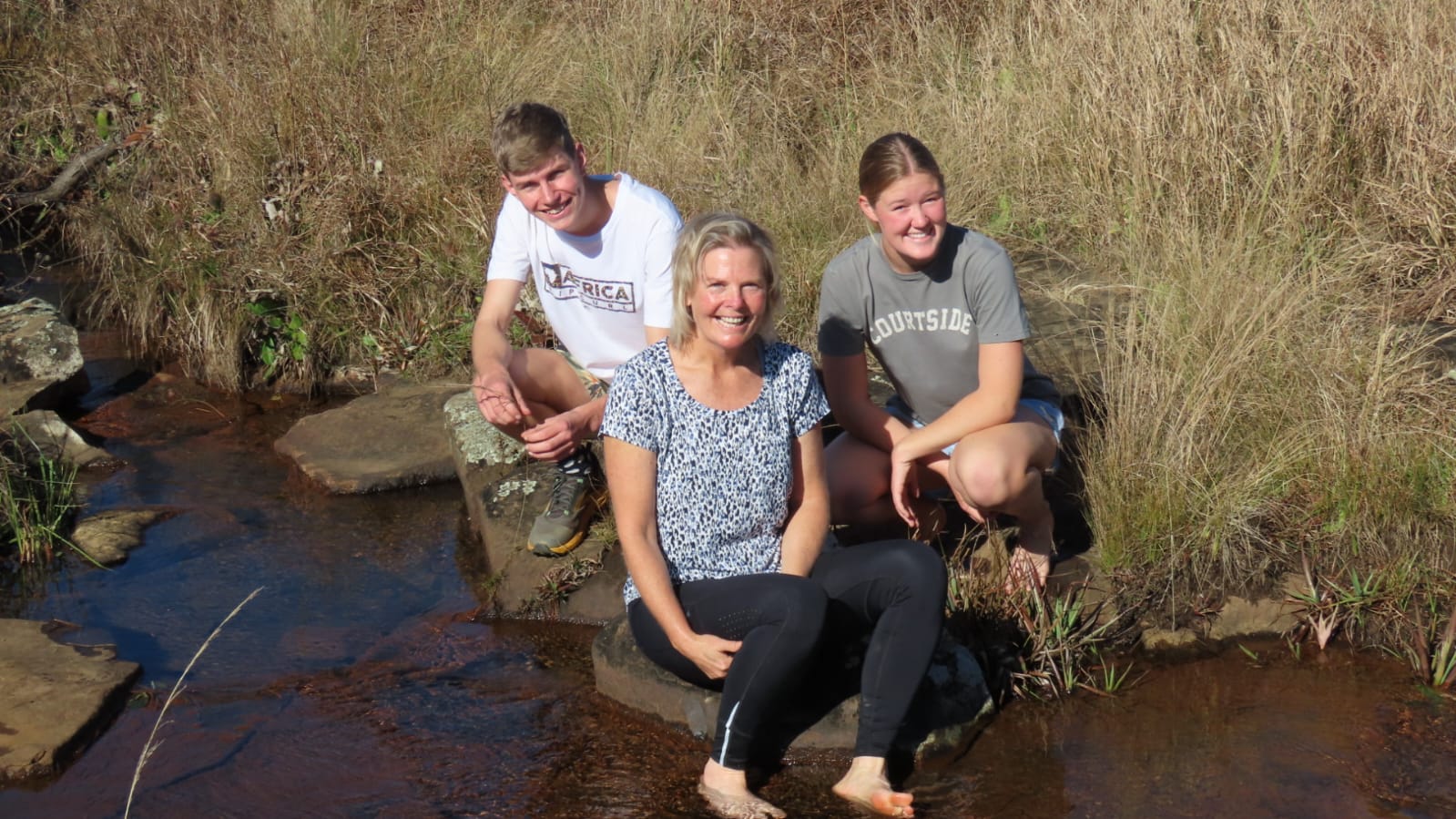 Jeannie & Phillip Scheepers with Robyn Walters